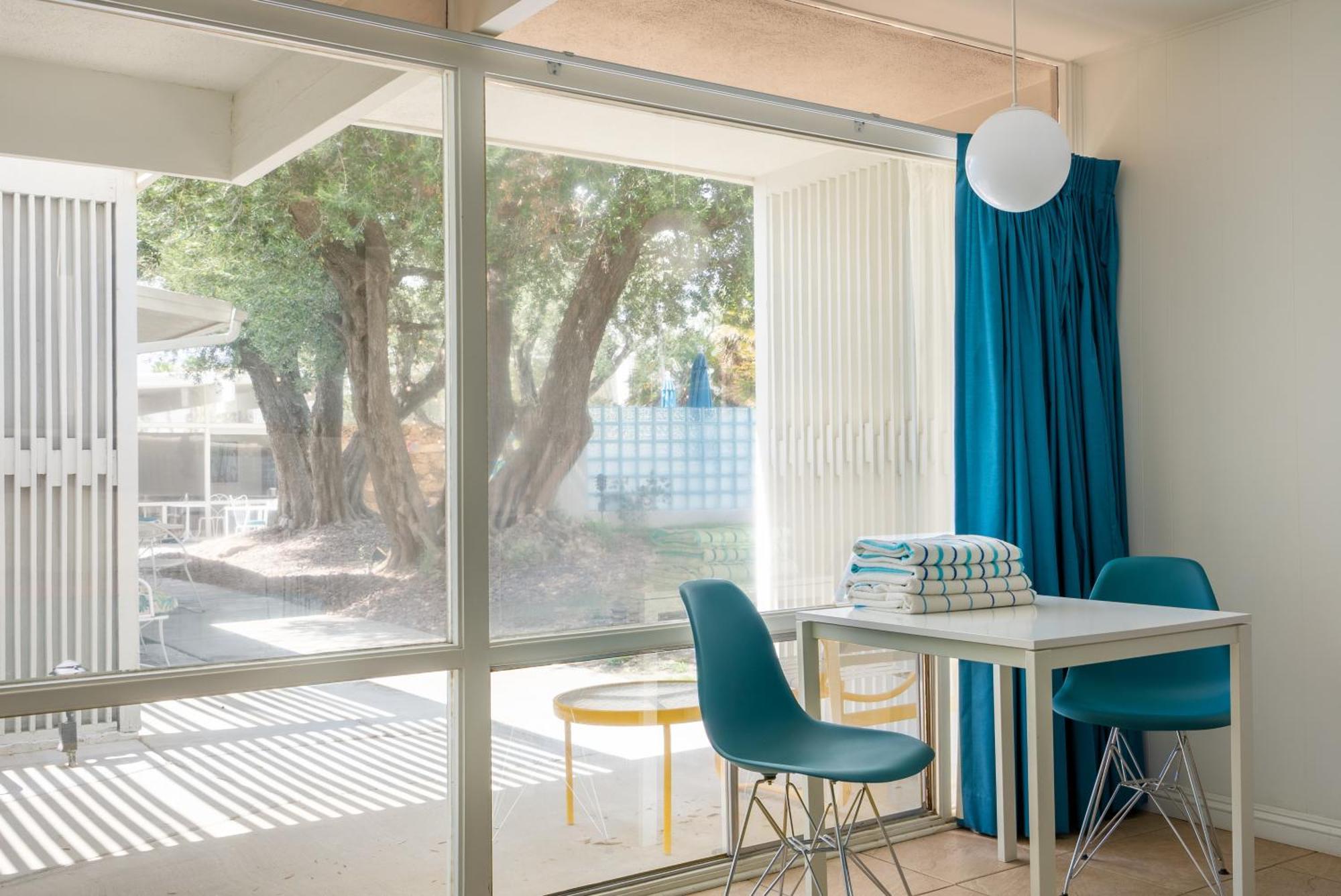 Monkey Tree Hotel By Avantstay Stylish Hotel In Palm Springs W Pool Eksteriør bilde