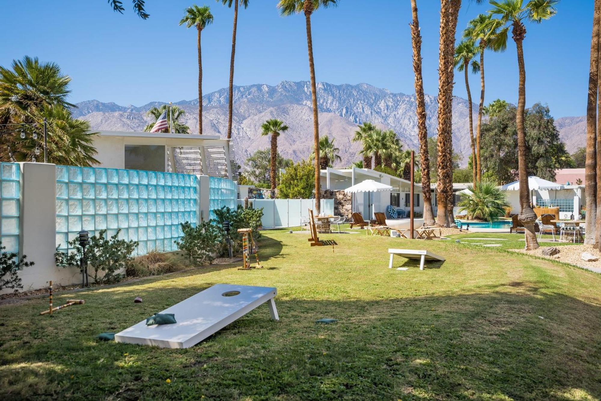 Monkey Tree Hotel By Avantstay Stylish Hotel In Palm Springs W Pool Eksteriør bilde